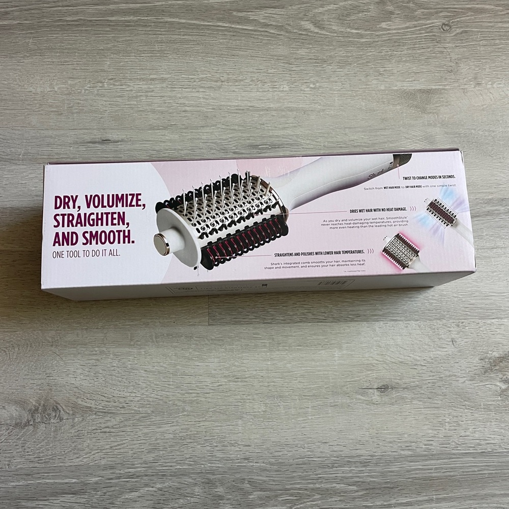 SHARK SmoothStyle Heated Comb & Blow Drying Brush